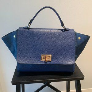 Gorgeous Navy Italian leather Bag